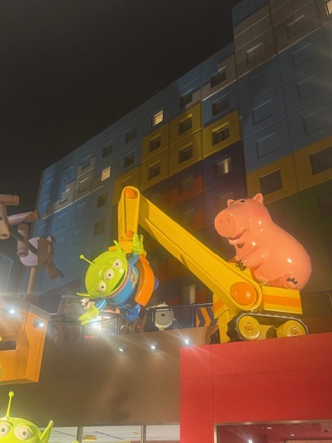 トイストーリーホテル　子育て　休日