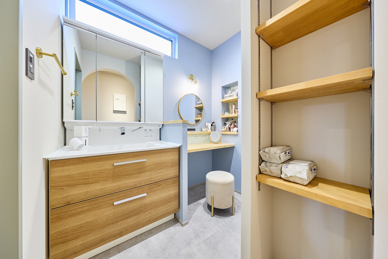 洗面所 パウダールーム 化粧室 おしゃれ 上品