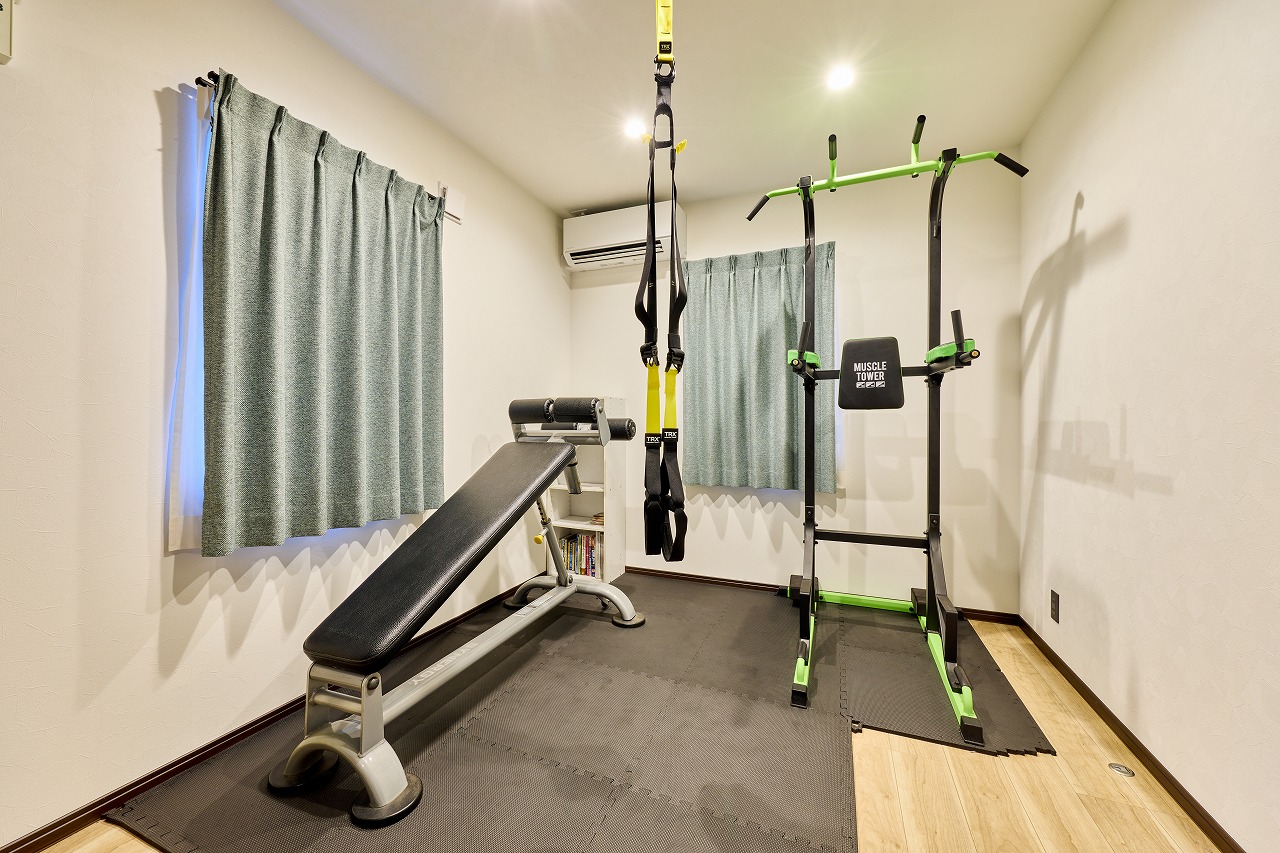 寝室 トレーニングルーム トレーニングスペース 自宅 フィットネス