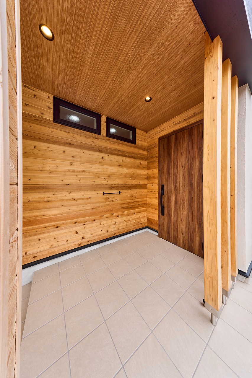 玄関ポーチ 玄関ドア ジエスタ2 チーク 自然素材