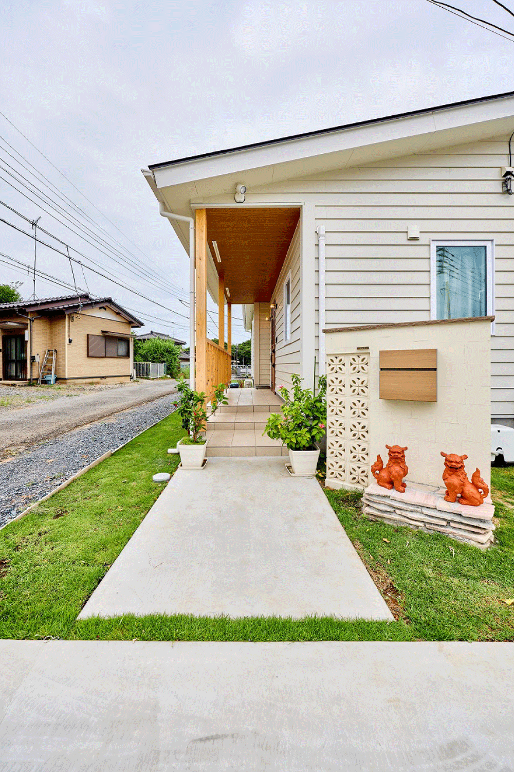 平屋 アメリカンスタイル カバードポーチ 茨城県